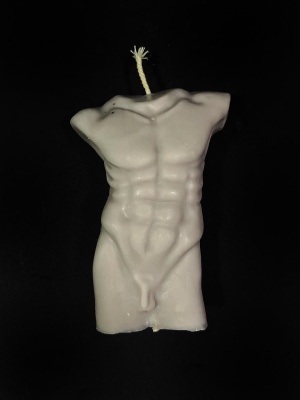 Ароматическая свеча в виде мужского торса - аромат малины